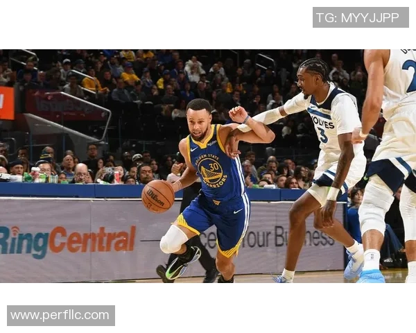 勇士主场完胜森林狼，库里神奇三分绝杀